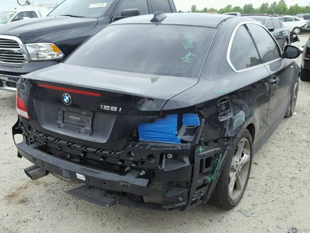 WBAUP7C59AVK77390 - 2010 BMW 128 I BLACK photo 4
