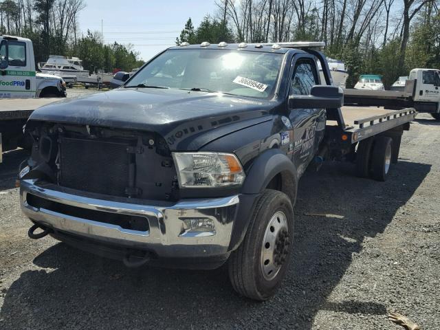 3C7WRMDL3FG592416 - 2015 RAM 5500 BLACK photo 2