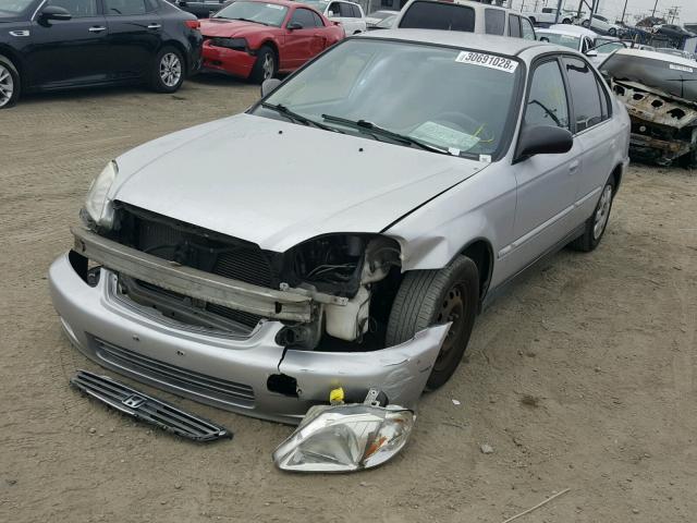 2HGEJ6617YH546924 - 2000 HONDA CIVIC BASE SILVER photo 2