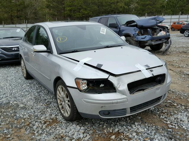 YV1MS682752056222 - 2005 VOLVO S40 T5 SILVER photo 1