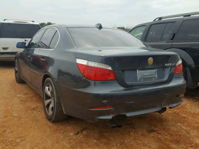 WBANV13548CZ53256 - 2008 BMW 528 XI GRAY photo 3