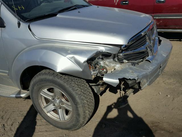 1D4HD58D54F175989 - 2004 DODGE DURANGO LI SILVER photo 9