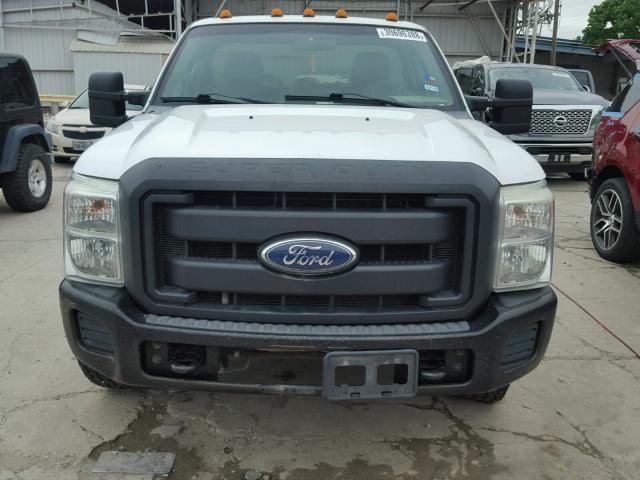 1FDRF3GT2BEA58829 - 2011 FORD F350 SUPER WHITE photo 9