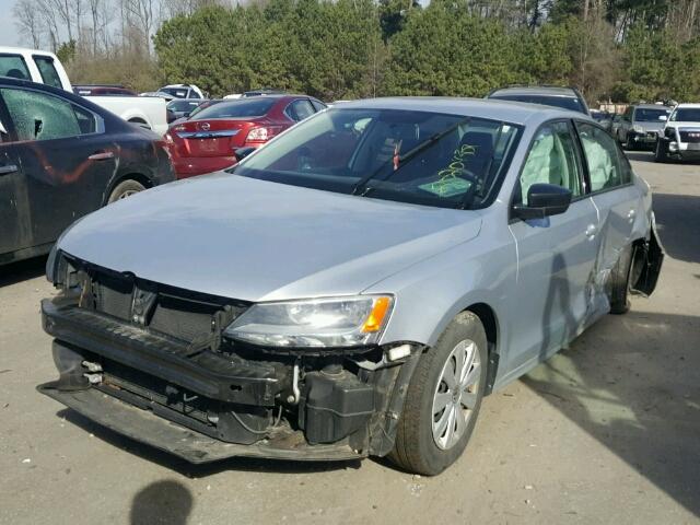 3VW2K7AJ3EM331594 - 2014 VOLKSWAGEN JETTA BASE SILVER photo 2