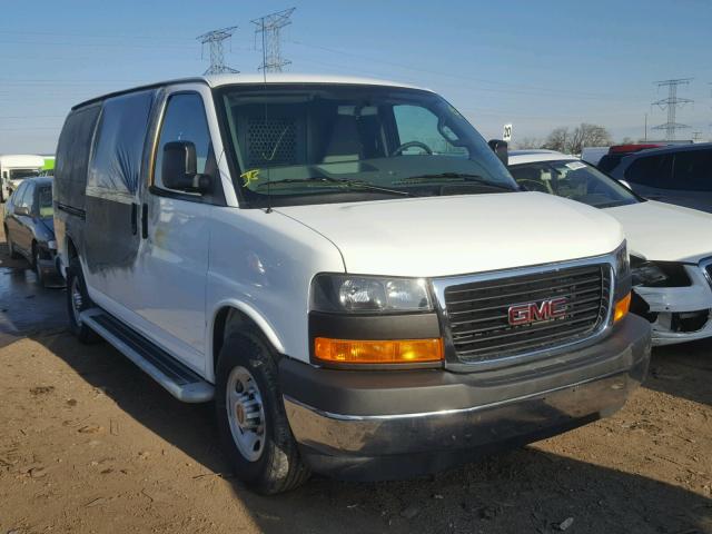 1GTW7AFF1H1912827 - 2017 GMC SAVANA G25 WHITE photo 1