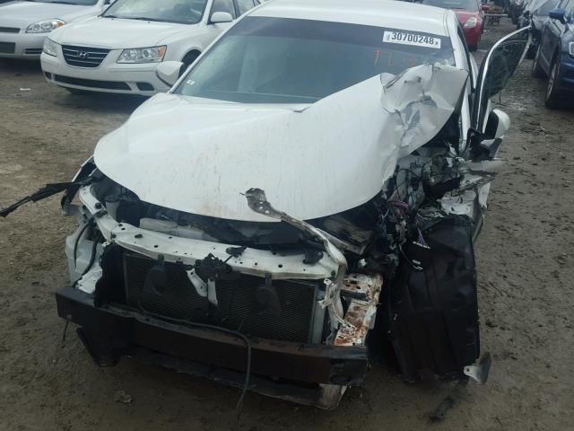 4T1BK1EBXDU013335 - 2013 TOYOTA AVALON BAS WHITE photo 9