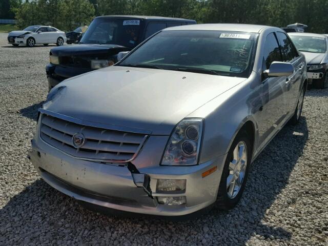1G6DW677050227432 - 2005 CADILLAC STS SILVER photo 2