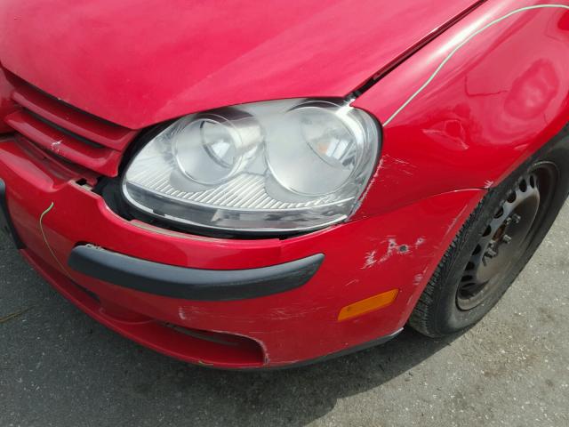 WVWAB71K58W256327 - 2008 VOLKSWAGEN RABBIT RED photo 9