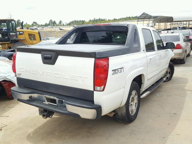 3GNEK12Z05G169575 - 2005 CHEVROLET AVALANCHE WHITE photo 4