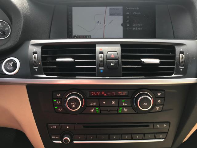 5UXWX5C53BL702047 - 2011 BMW X3 XDRIVE2 თეთრი ფოტო 10