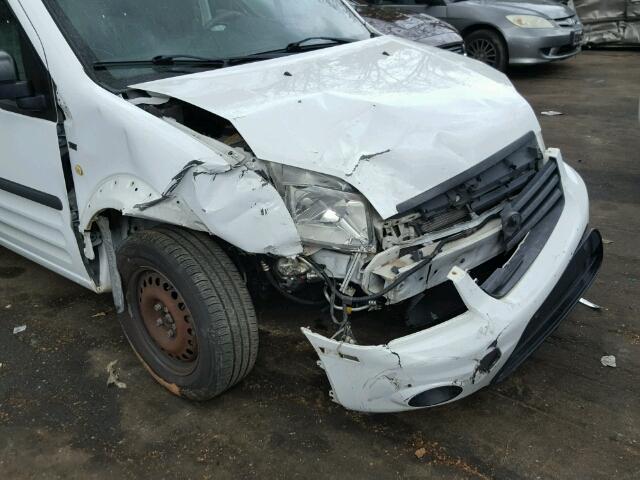 NM0LS7DN6DT139721 - 2013 FORD TRANSIT CO WHITE photo 9