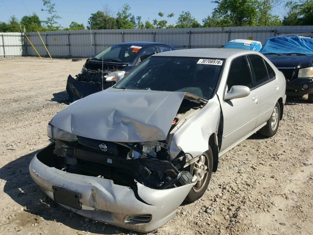 3N1AB41D5XL114504 - 1999 NISSAN SENTRA BAS SILVER photo 2