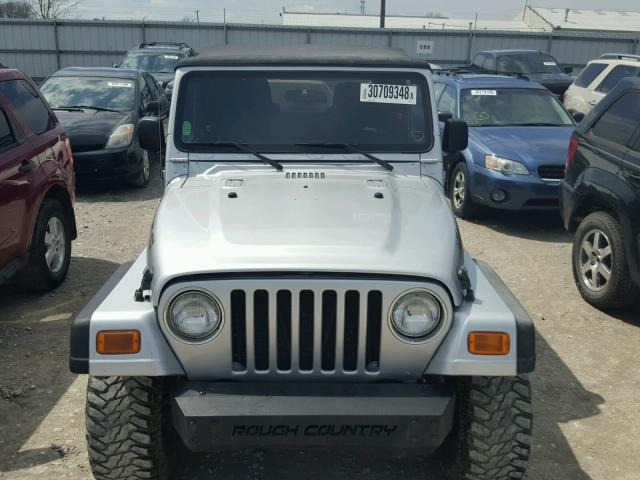 1J4FA49S33P352255 - 2003 JEEP WRANGLER / SILVER photo 9