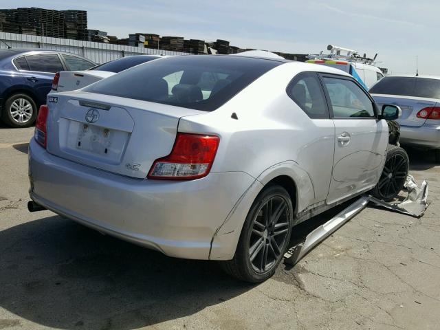 JTKJF5C70B3002687 - 2011 TOYOTA SCION TC ვერცხლისფერი ფოტო 4