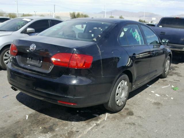 3VW2K7AJ6EM431754 - 2014 VOLKSWAGEN JETTA BASE 黑色 照片 4