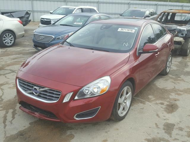 YV1622FS2C2041953 - 2012 VOLVO S60 T5 BURGUNDY photo 2