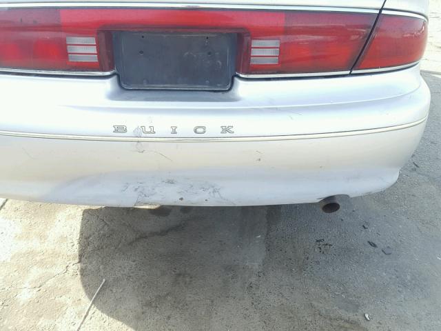 2G4WY55J011212304 - 2001 BUICK CENTURY LI SILVER photo 9