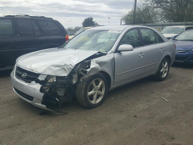 5NPEU46F27H277176 - 2007 HYUNDAI SONATA SE GRAY photo 2