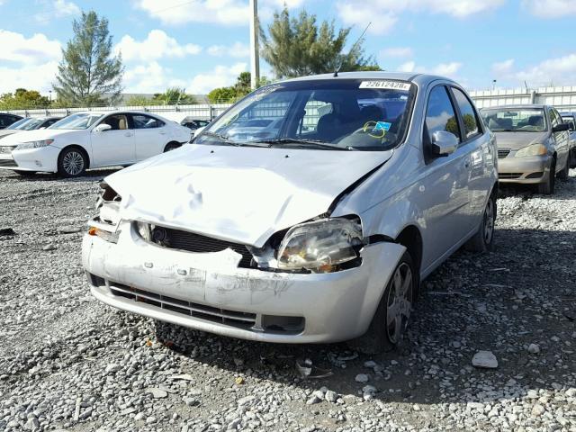 KL1TD56666B590302 - 2006 CHEVROLET AVEO BASE SILVER photo 2