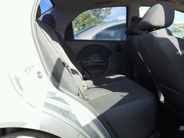 KL1TD56666B590302 - 2006 CHEVROLET AVEO BASE Gümüş fotoğraf 6