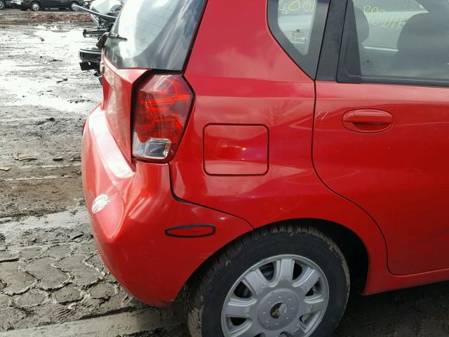 KL1TG62615B493011 - 2005 CHEVROLET AVEO LT RED photo 9