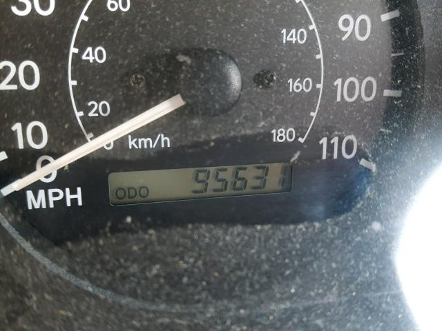 1Y1SK5280YZ419827 - 2000 CHEVROLET GEO PRIZM 红色 照片 8