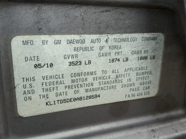 KL1TD5DE0AB128594 - 2010 CHEVROLET AVEO LS GRAY photo 10