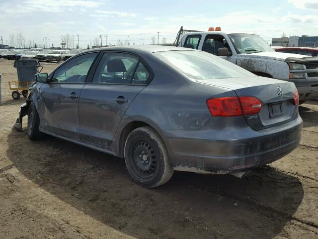 3VW2K7AJ6EM218397 - 2014 VOLKSWAGEN JETTA BASE ნაცრისფერი ფოტო 3