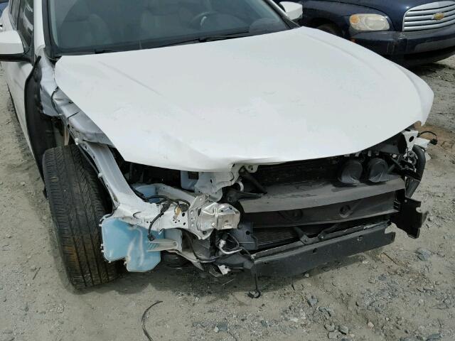 19UUB2F58FA011598 - 2015 ACURA TLX TECH WHITE photo 9