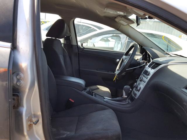 1G1ZC5EU4CF295010 - 2012 CHEVROLET MALIBU 1LT 银色 照片 5