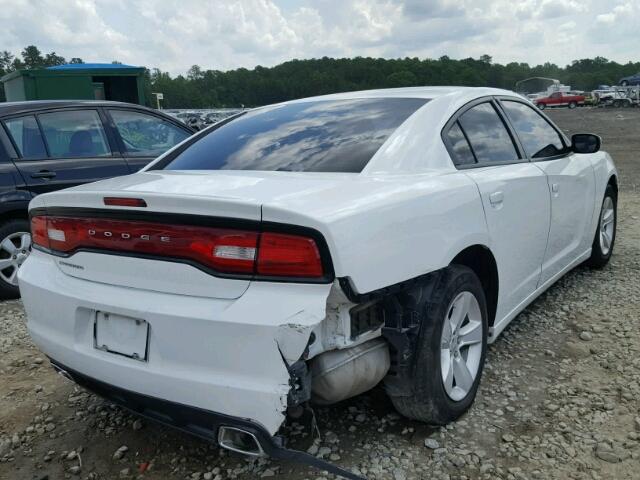 2C3CDXBG8DH705493 - 2013 DODGE CHARGER WHITE photo 4