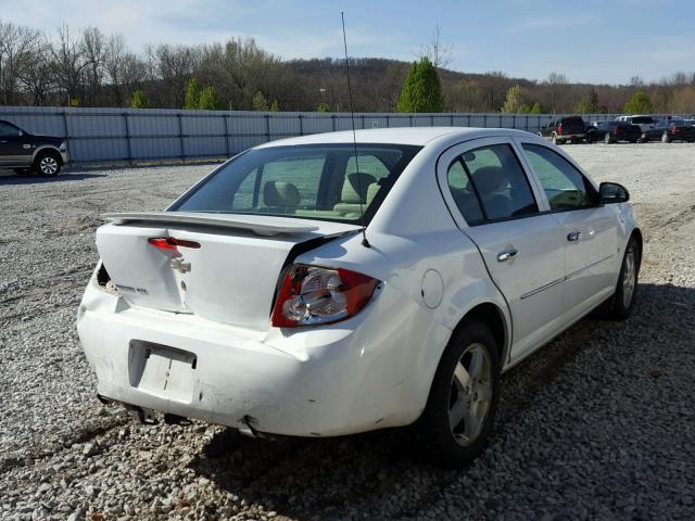 1G1AZ55F567768389 - 2006 CHEVROLET COBALT LTZ WHITE photo 4