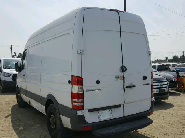 WD3PE7CCXC5621097 - 2012 MERCEDES-BENZ SPRINTER 2 WHITE photo 3