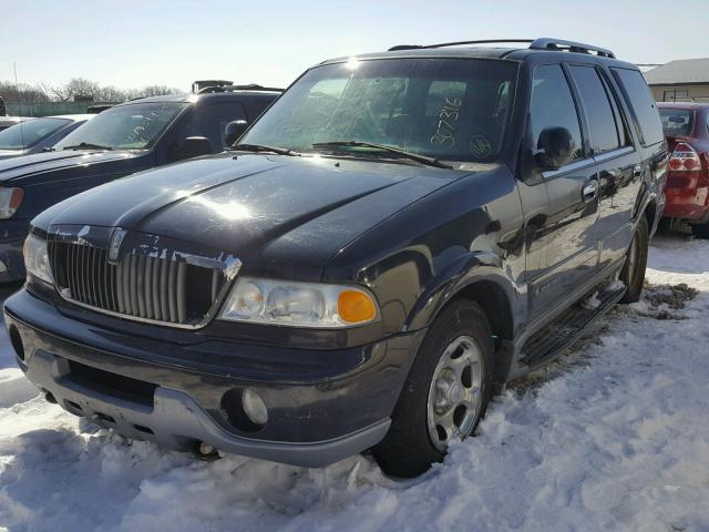 5LMPU28A0YLJ10058 - 2000 LINCOLN NAVIGATOR 黑色 照片 2