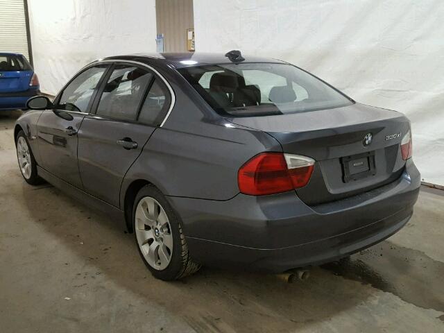 WBAVD33526KV63693 - 2006 BMW 330 XI GRAY photo 3