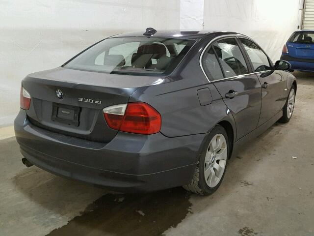 WBAVD33526KV63693 - 2006 BMW 330 XI GRAY photo 4