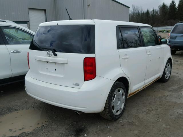 JTLKE50E891068349 - 2009 TOYOTA SCION XB WHITE photo 4