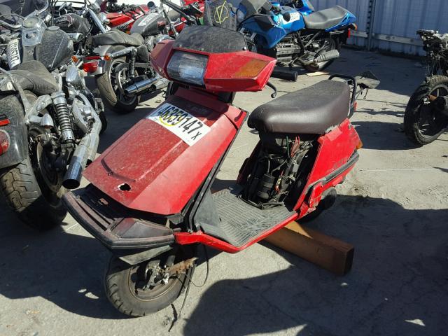 3H1HF0314TD100167 - 1996 HONDA CH80 RED photo 2