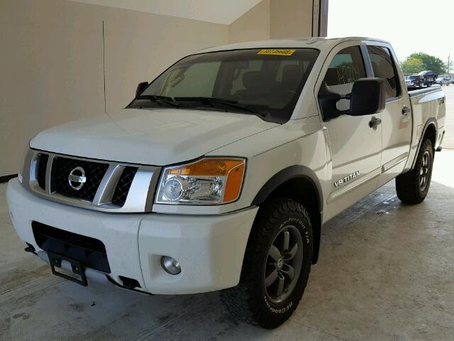 1N6BA0EC1EN500507 - 2014 NISSAN TITAN S WHITE photo 2