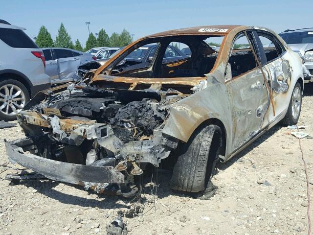 1G11C5SL8FU121899 - 2015 CHEVROLET MALIBU 1LT 白色 照片 2