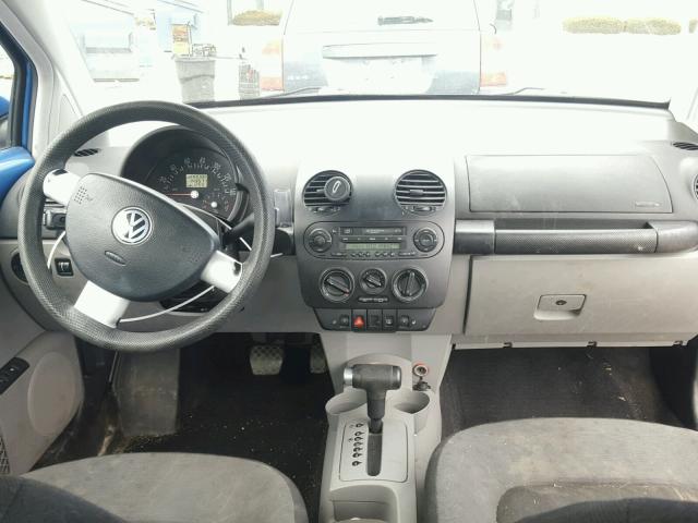 3VWCS21C11M420079 - 2001 VOLKSWAGEN NEW BEETLE 蓝色 照片 9