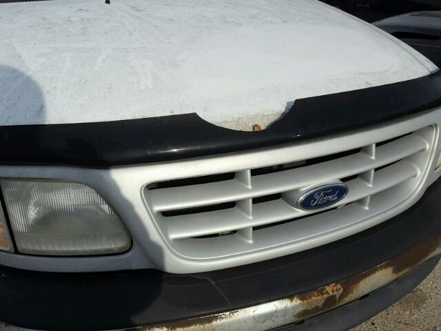 1FTZF172XXNC06863 - 1999 FORD F150 WHITE photo 9