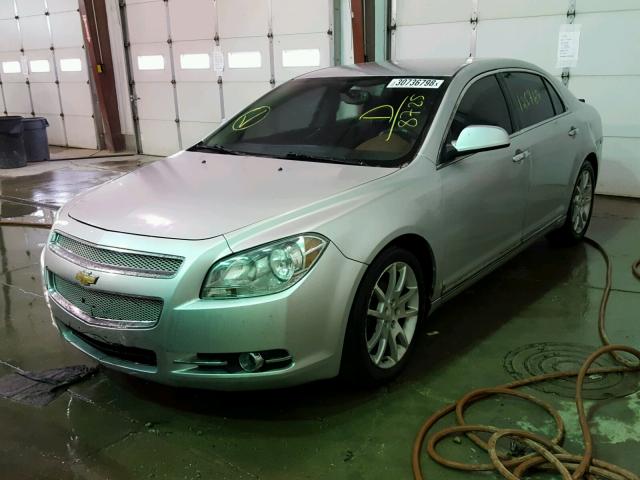 1G1ZK57B99F178725 - 2009 CHEVROLET MALIBU LTZ ვერცხლისფერი ფოტო 2