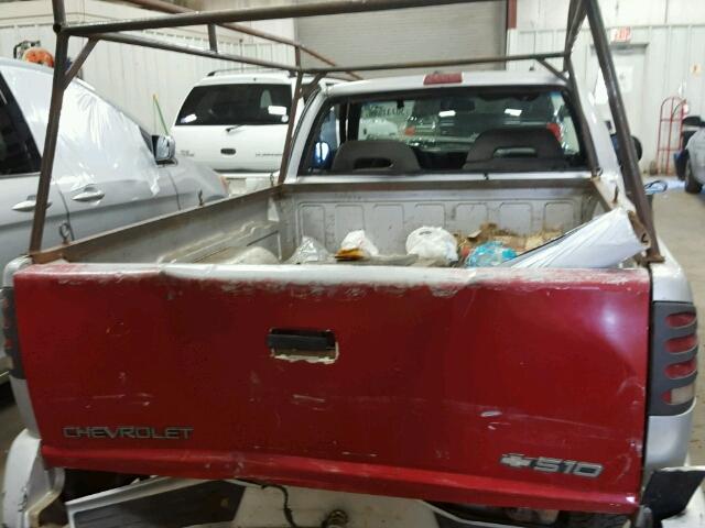 1GCCS1447T8222082 - 1996 CHEVROLET S TRUCK S1 SILVER photo 6