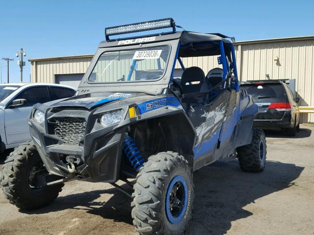 4XAXT9EA7DB151964 - 2013 POLARIS RZR 4 900 BLUE photo 2