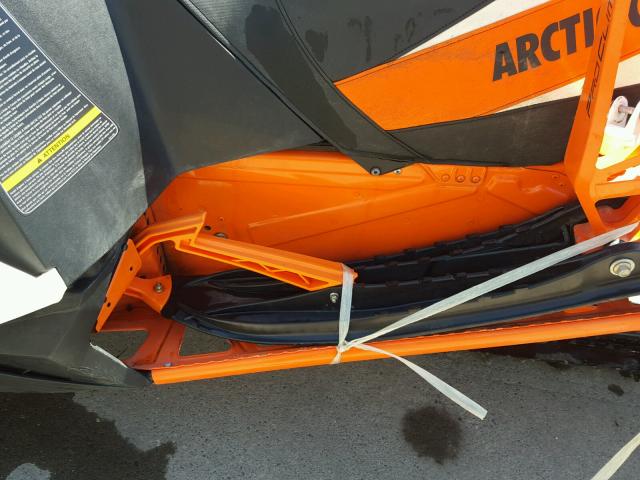 4UF14SNW1ET105517 - 2014 ARCC SNOWMOBILE ORANGE photo 17