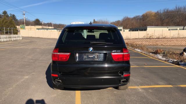 5UXFE8C50AL310696 - 2010 BMW X5 XDRIVE4 BLACK photo 5