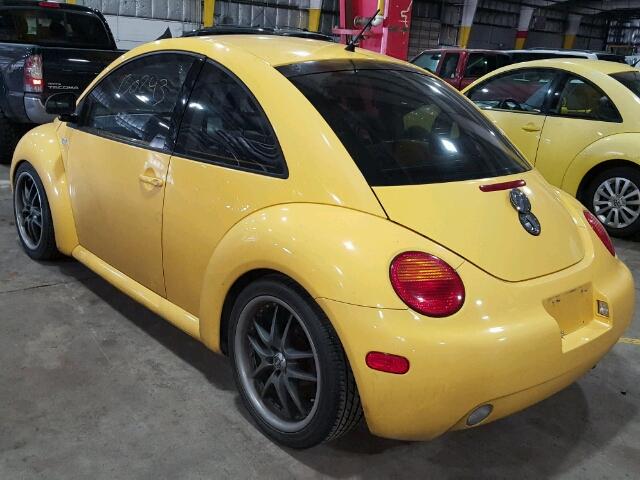 3VWCD21C4YM487053 - 2000 VOLKSWAGEN NEW BEETLE YELLOW photo 3