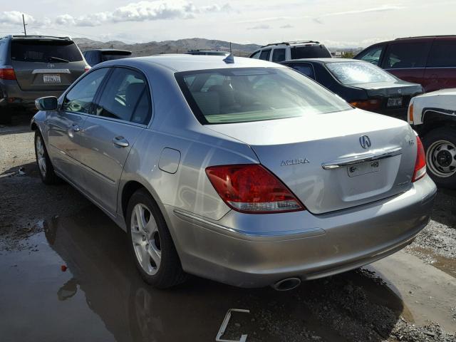 JH4KB16577C000712 - 2007 ACURA RL SILVER photo 3