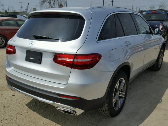 WDC0G4JBXGF060453 - 2016 MERCEDES-BENZ GLC 300 SILVER photo 4